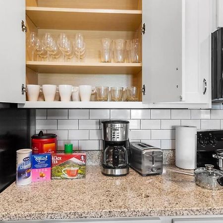 Elegant 2 Bedroom/2 Bath Condo With All Amenities Melbourne Eksteriør billede