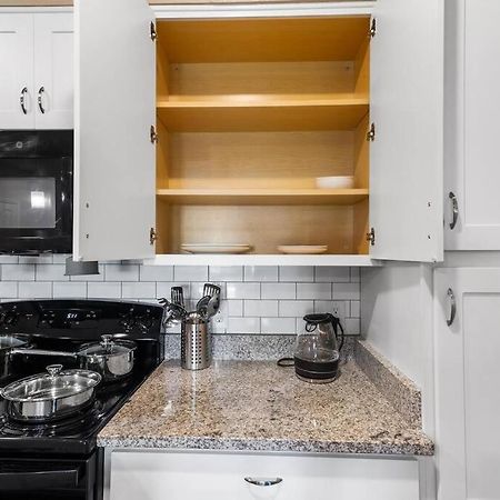 Elegant 2 Bedroom/2 Bath Condo With All Amenities Melbourne Eksteriør billede