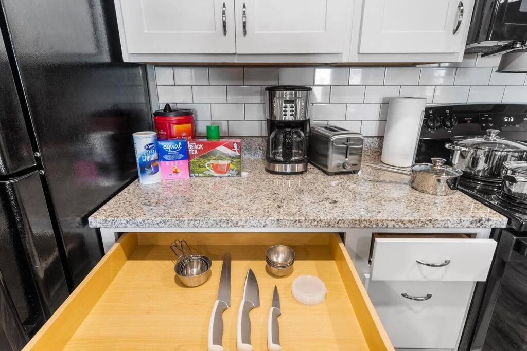 Elegant 2 Bedroom/2 Bath Condo With All Amenities Melbourne Eksteriør billede