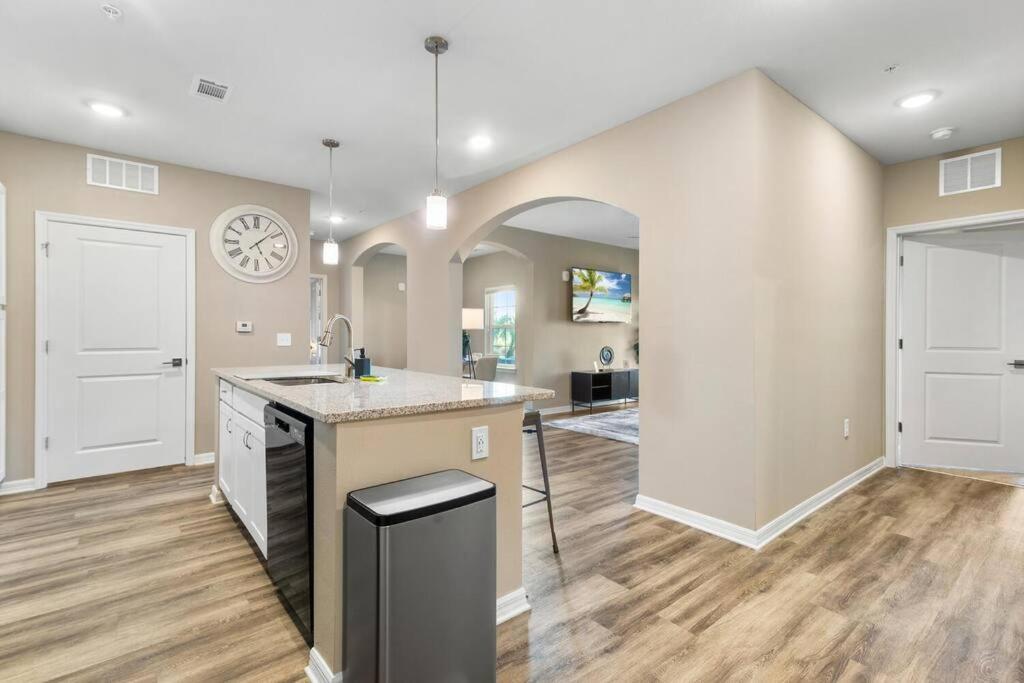 Elegant 2 Bedroom/2 Bath Condo With All Amenities Melbourne Eksteriør billede