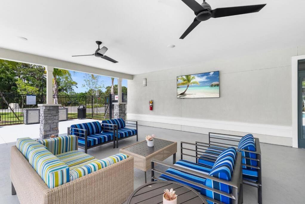 Elegant 2 Bedroom/2 Bath Condo With All Amenities Melbourne Eksteriør billede