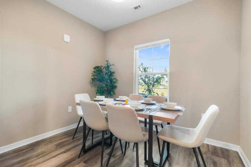 Elegant 2 Bedroom/2 Bath Condo With All Amenities Melbourne Eksteriør billede